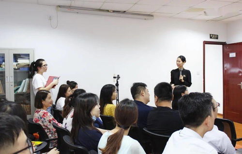 以禮儀為服務(wù)添翼，塑造卓越職場形象